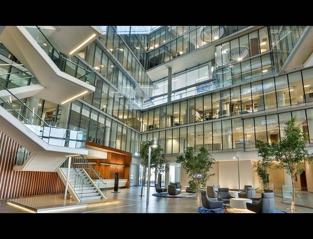 BUSINESS PROPERTY TO RENT IN SANDHURST